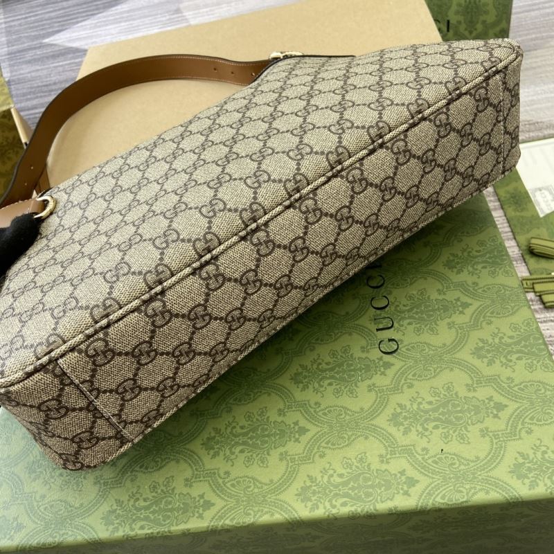 Gvc*1 tote bags